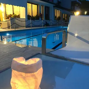 Hotel Picobello Pineta ***